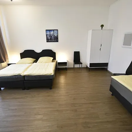 Am Schloss 16 דירה